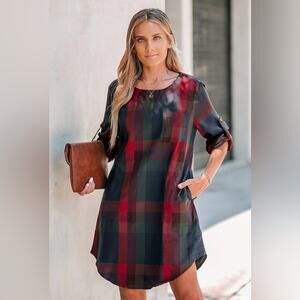 Cupshe Plaid Long Sleeve dress with adjustable sleeves NWOT